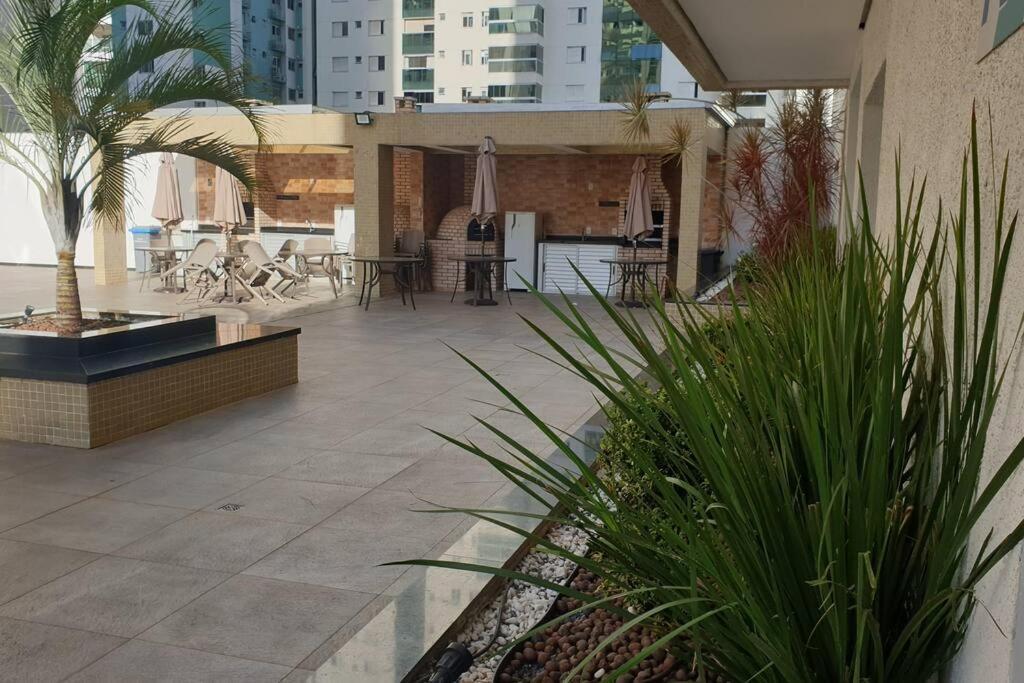 Apartamento com piscina em Águas Claras-DF Brasília Exterior foto